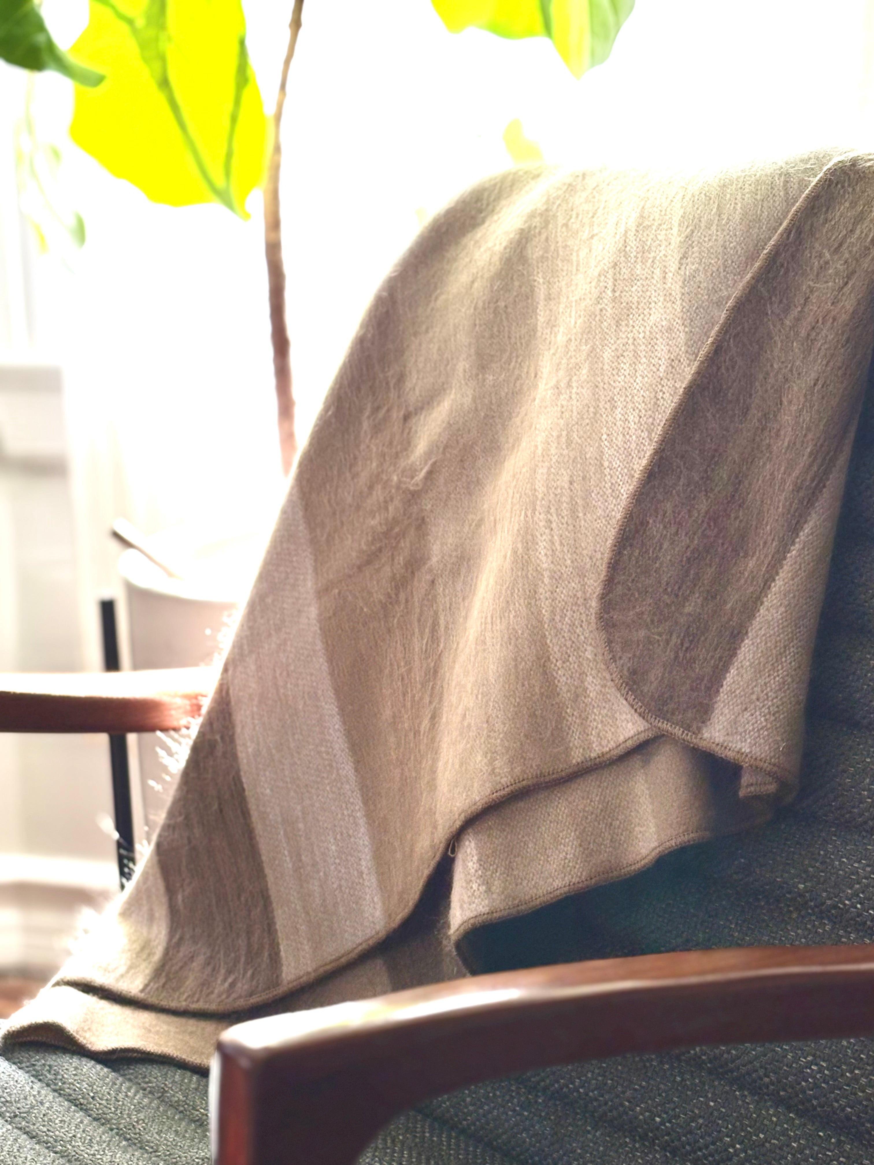 Pure Alpaca Throw