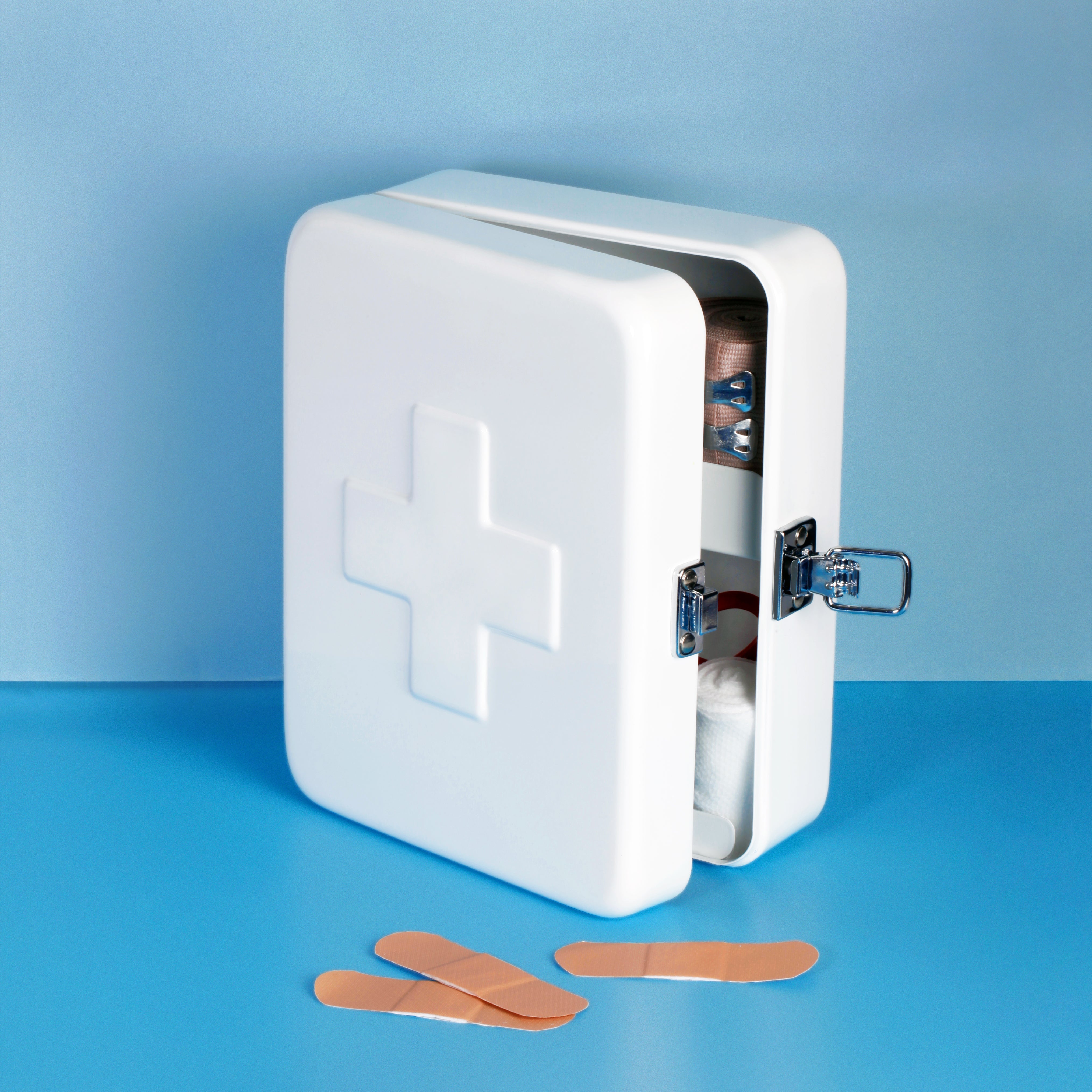Classic First Aid Box – Brooklyn Herborium
