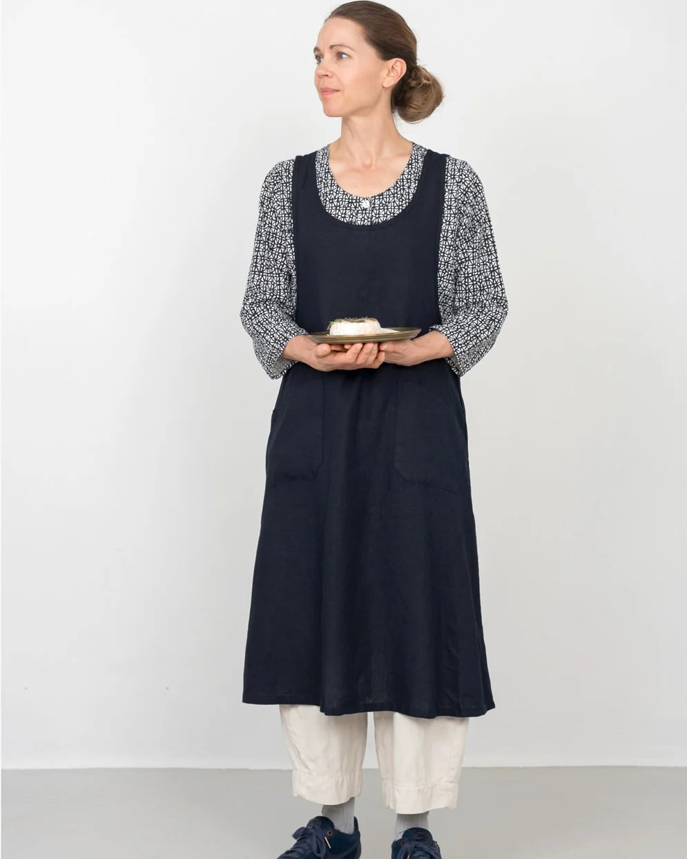 Over Dress Apron – Brooklyn Herborium