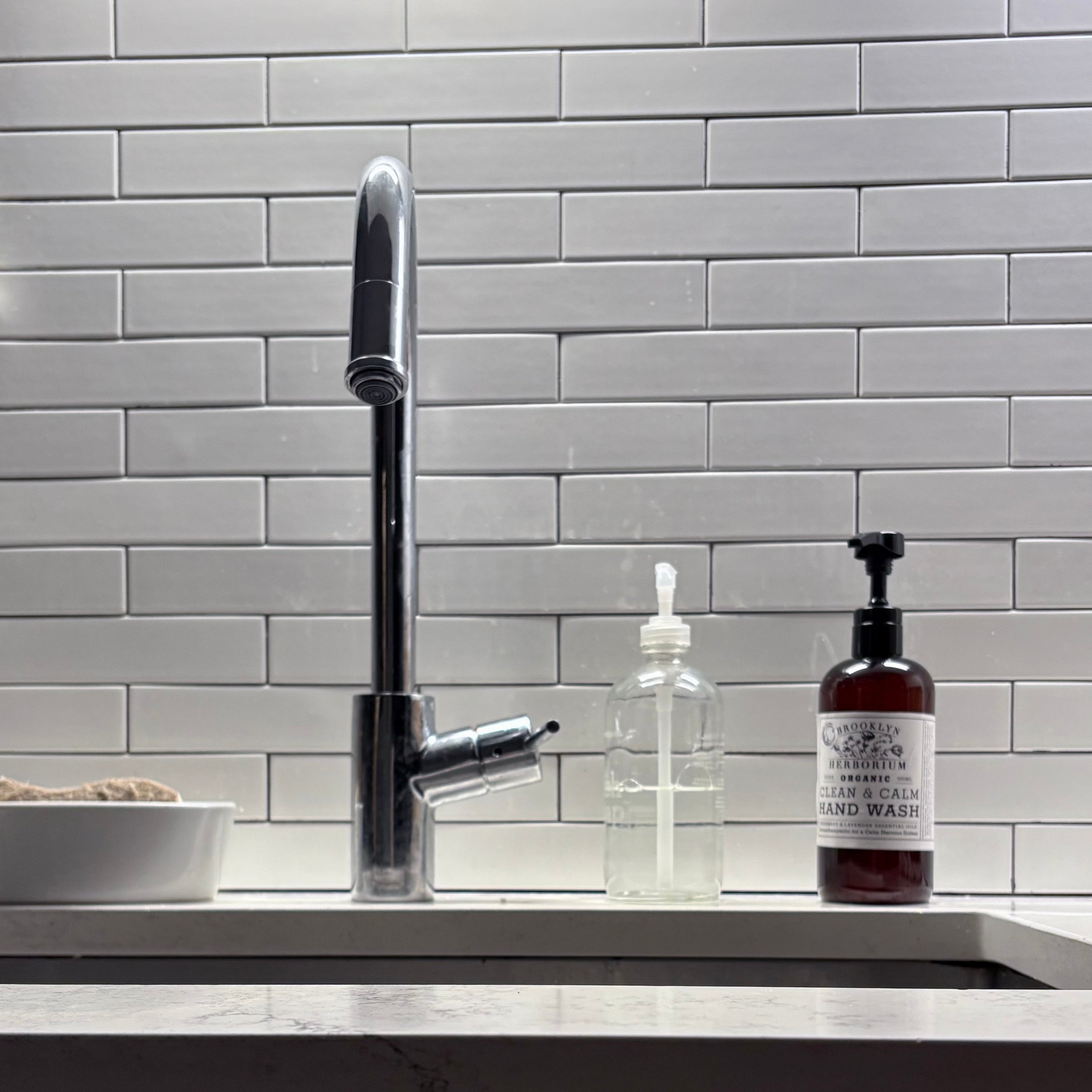 Clean & Calm Hand Wash